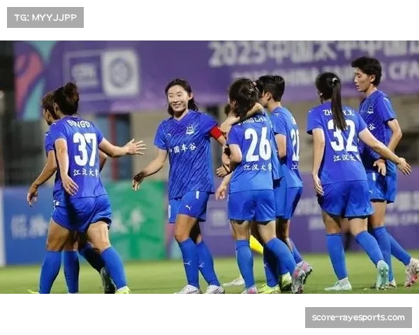 宋菲角球制造威胁 武汉女足中场组织核心作用明显 宋菲角球制造威胁 武汉女足中场组织核心作用明显